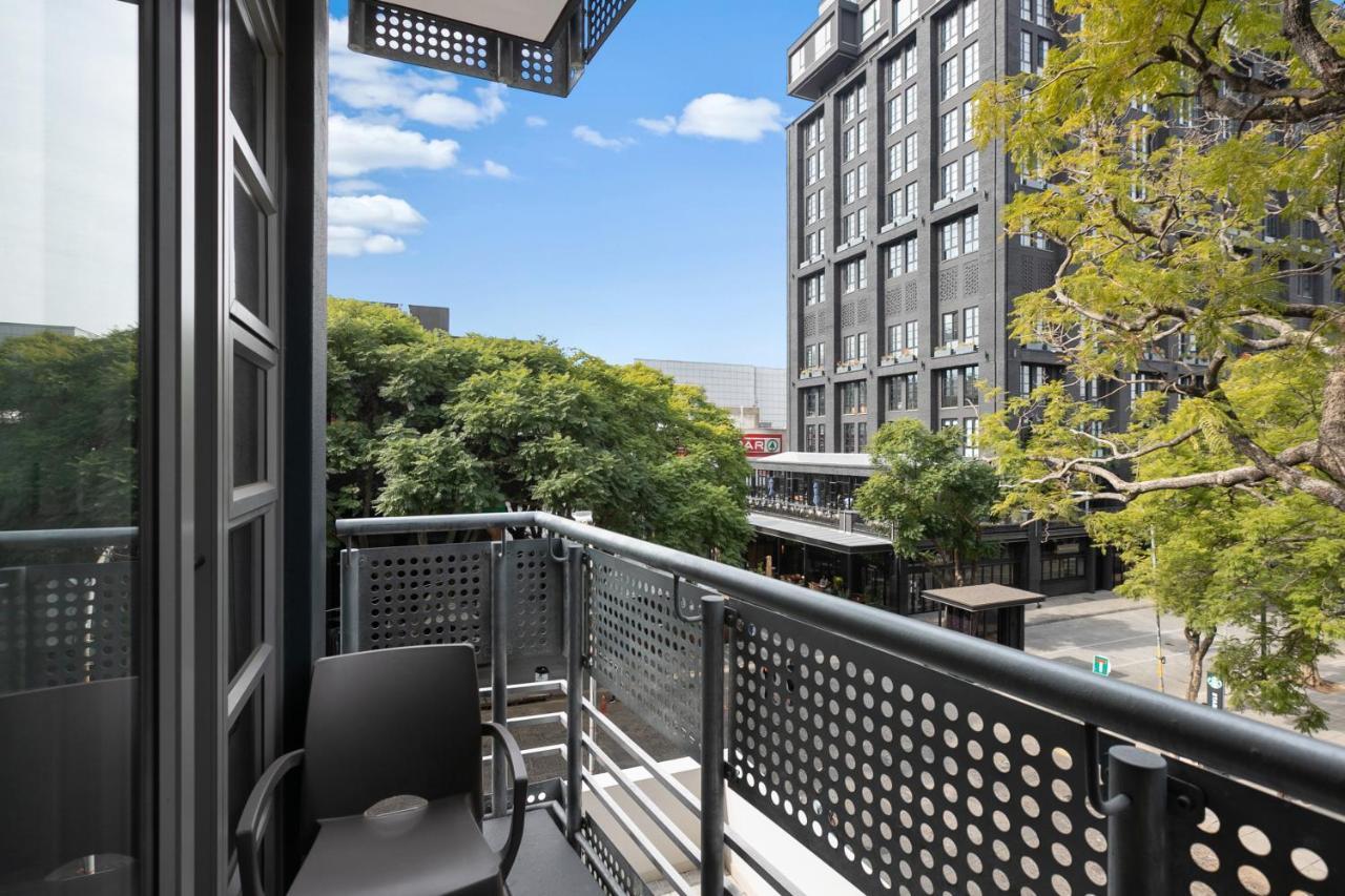 Easy Stay - The Median Rosebank Йоханнесбург Экстерьер фото