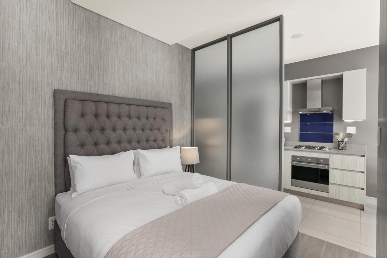 Easy Stay - The Median Rosebank Йоханнесбург Экстерьер фото