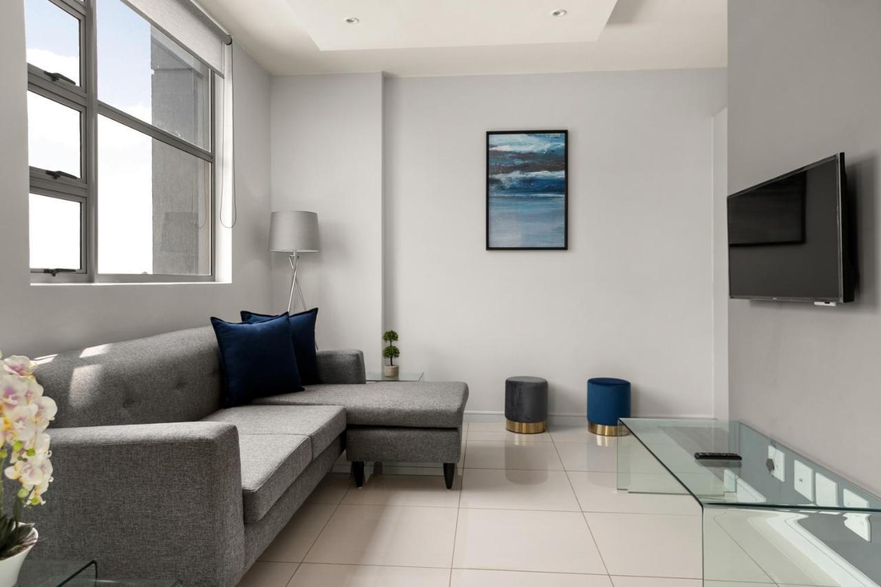 Easy Stay - The Median Rosebank Йоханнесбург Экстерьер фото