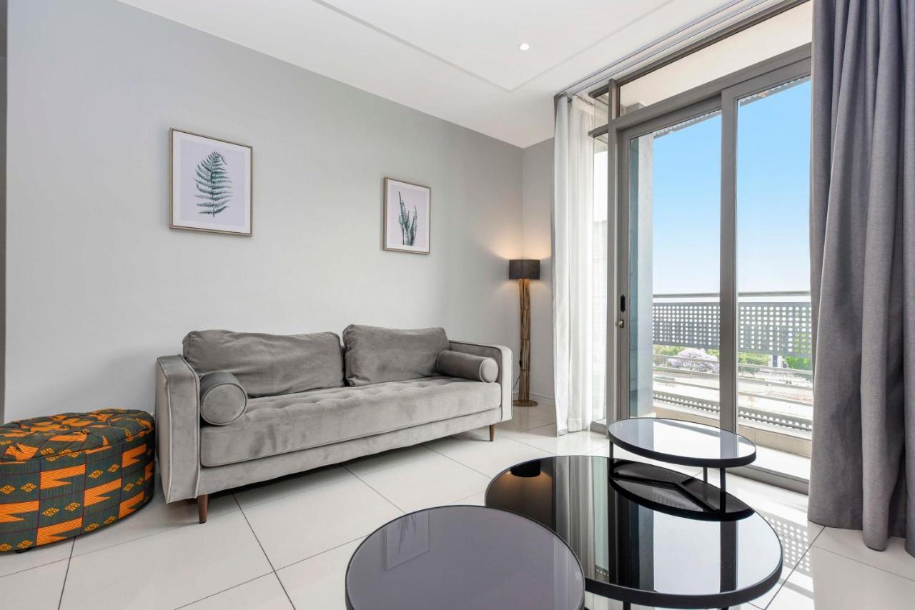 Easy Stay - The Median Rosebank Йоханнесбург Экстерьер фото