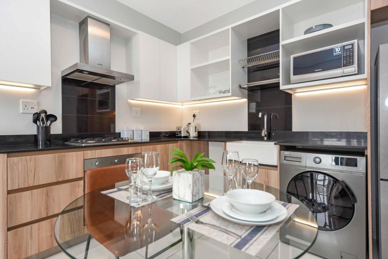 Easy Stay - The Median Rosebank Йоханнесбург Экстерьер фото